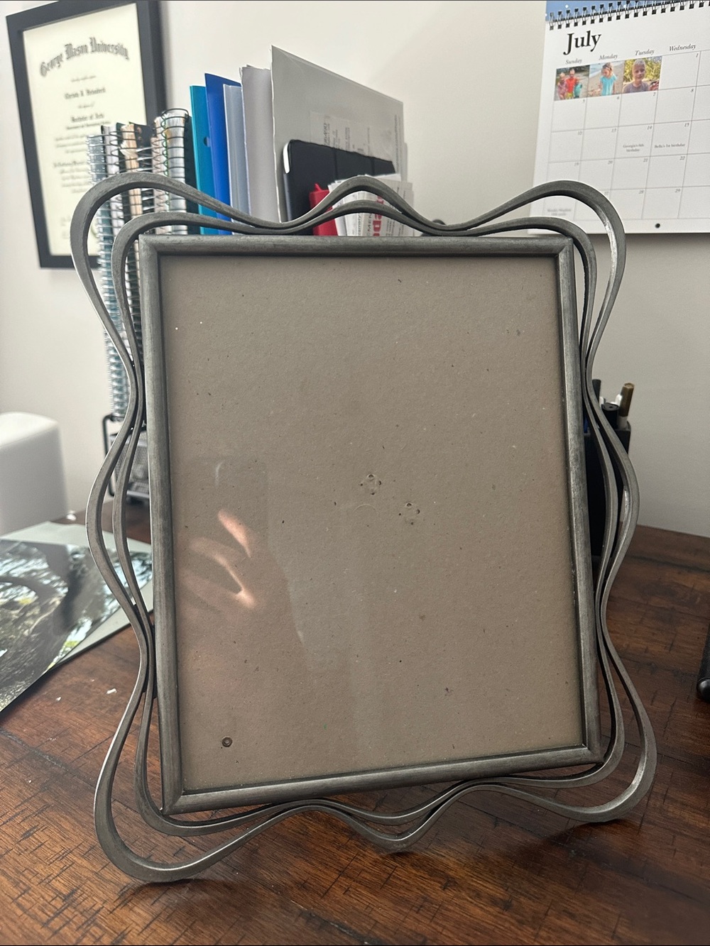Ashleigh Manor Taiwan Pewter Frame 8x10